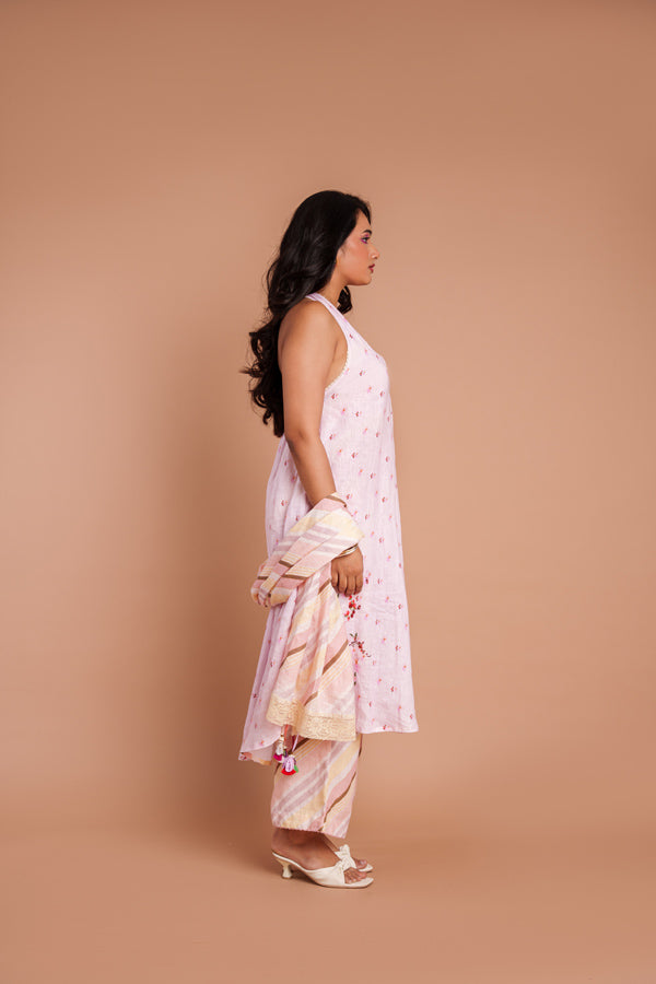 Sweet Pea Halter Neck Kurta Set
