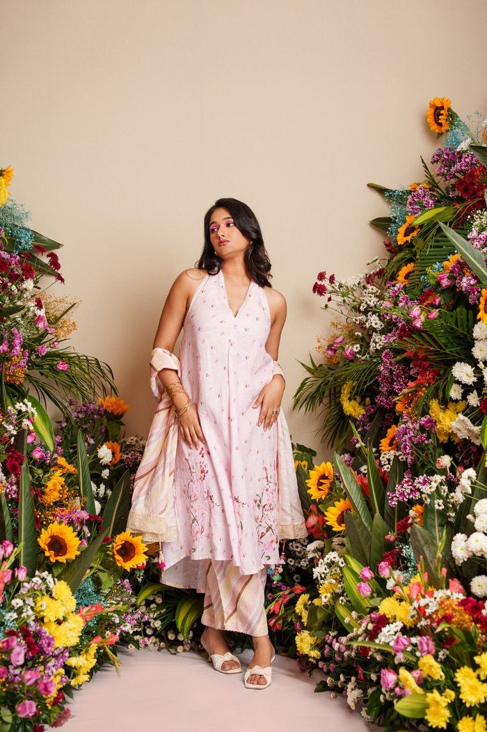 Sweet Pea Halter Neck Kurta Set