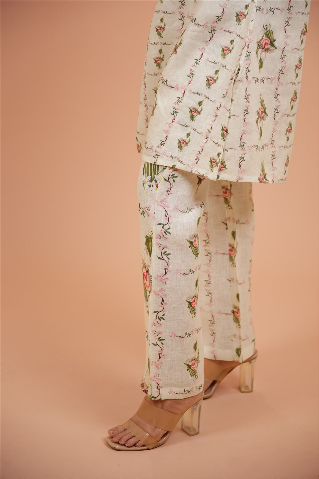 Ivory Floral Straight Kurta Set