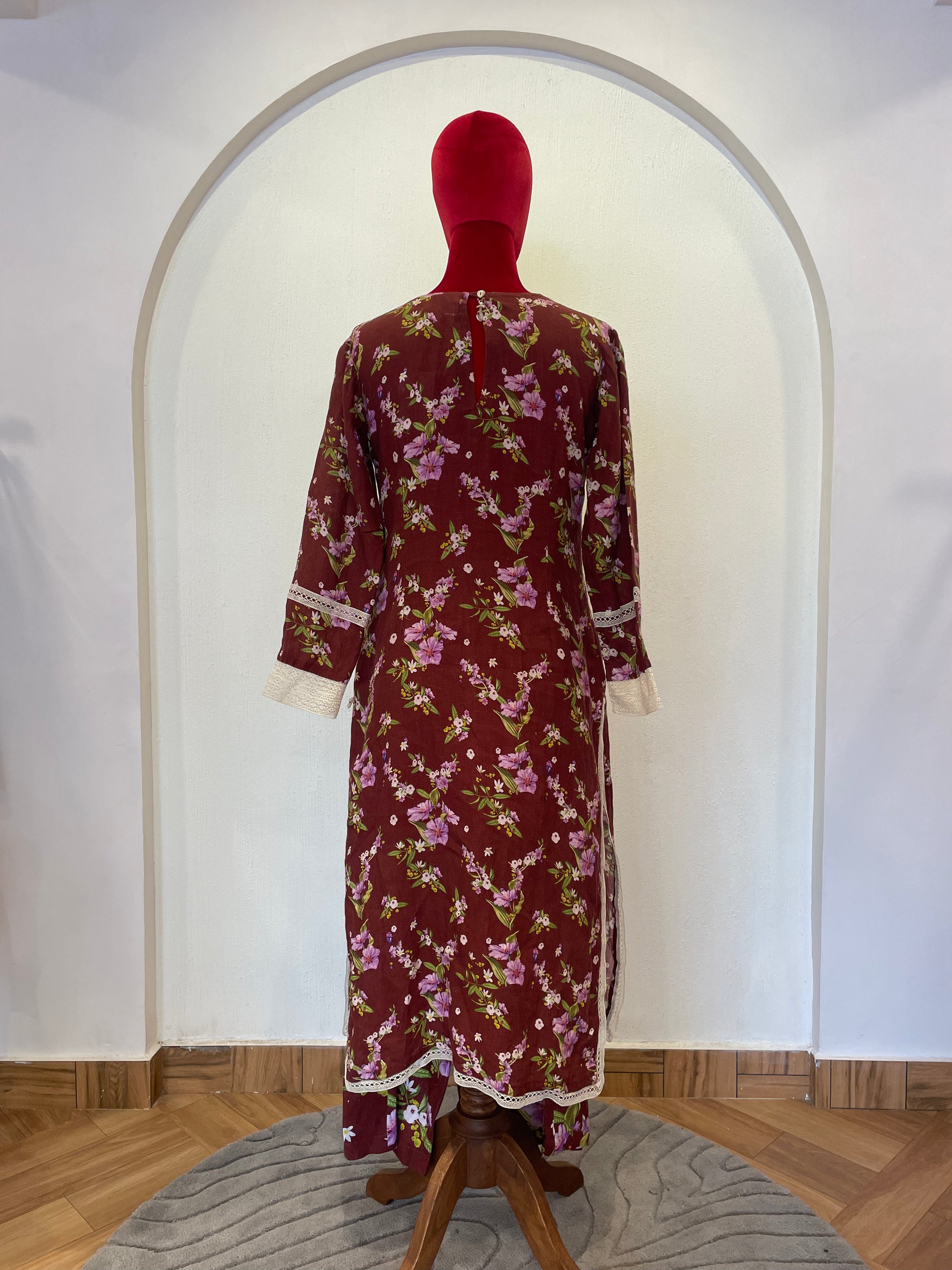 Linen laced Kurta Set