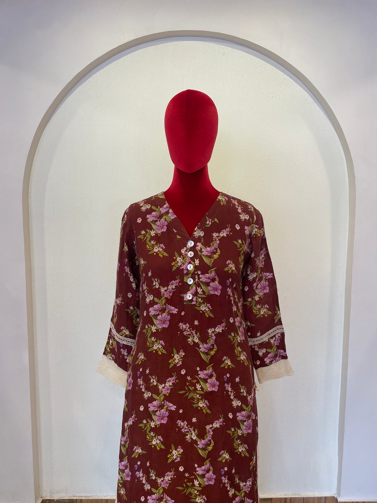 Linen laced Kurta Set