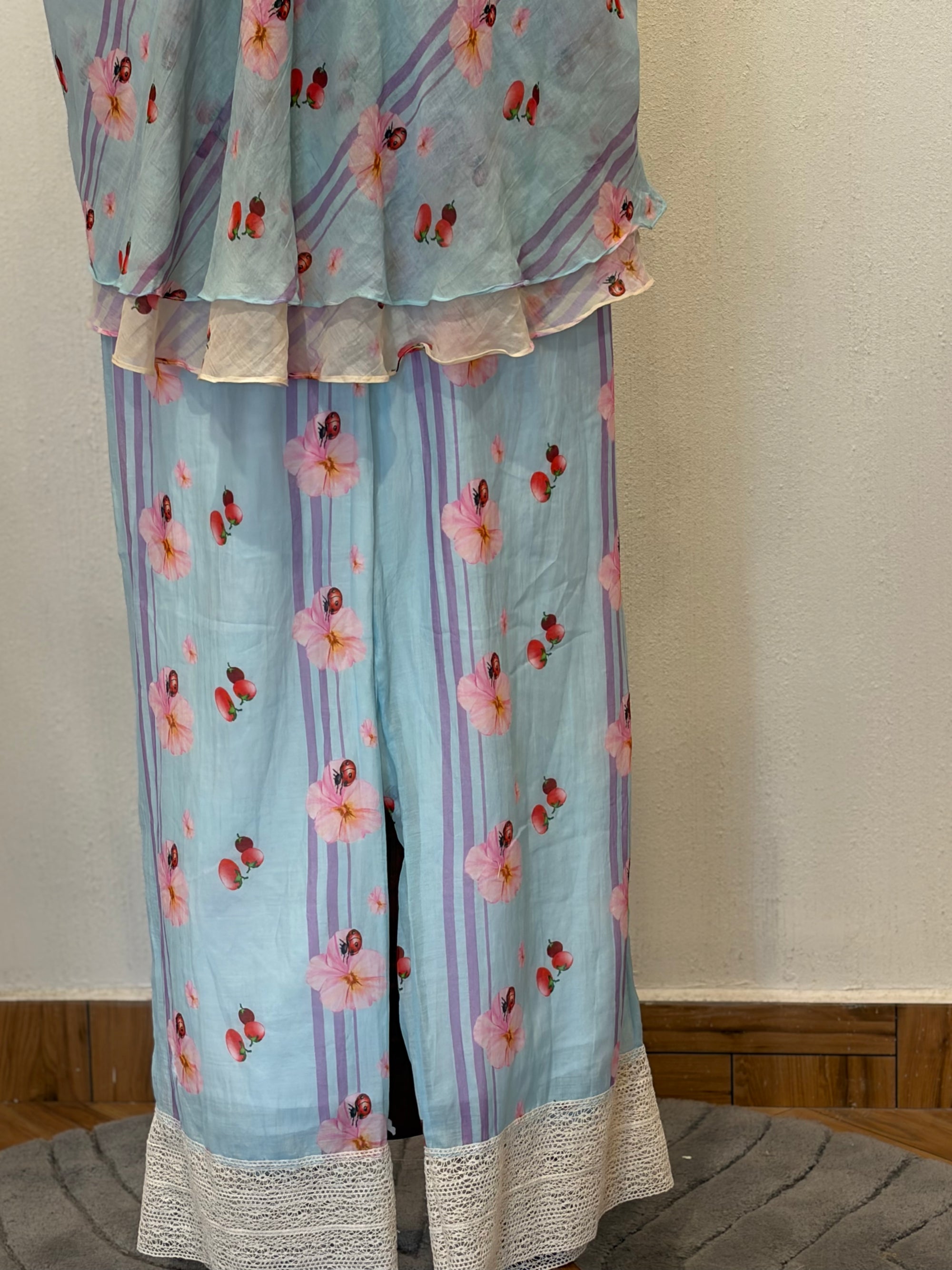 Pale Blue Striped Reversible Cord Set