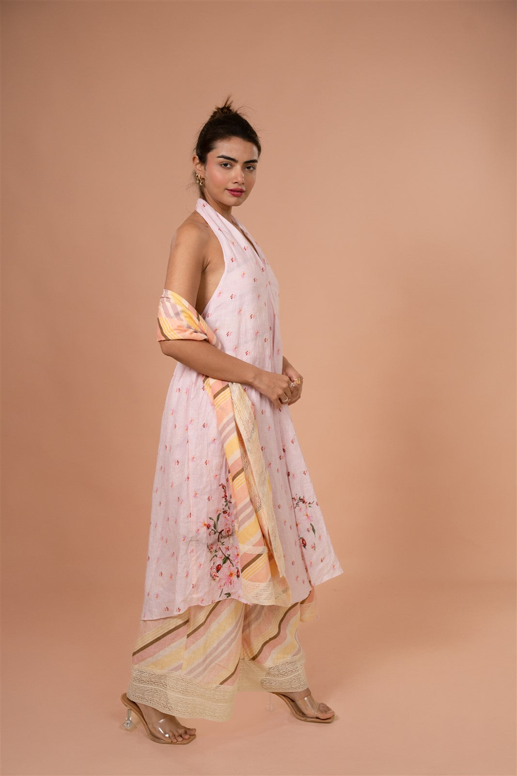 Sweet Pea Halter Neck Kurta Set