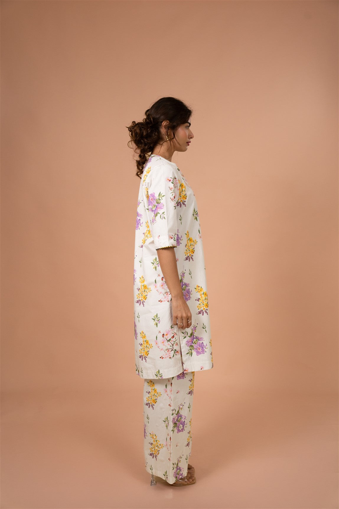 Ivory Floral Straight Kurta Set