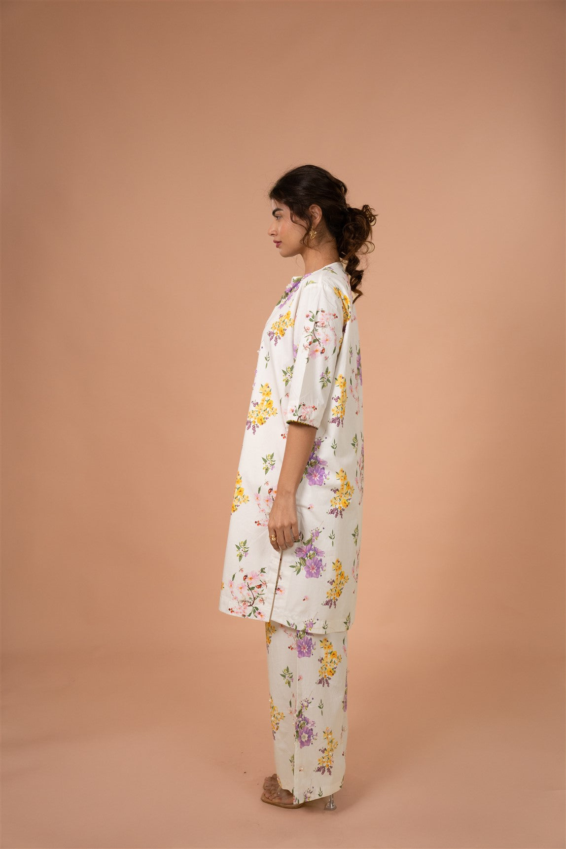 Ivory Floral Straight Kurta Set