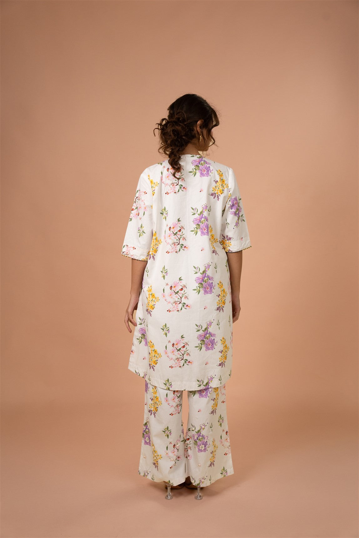 Ivory Floral Straight Kurta Set