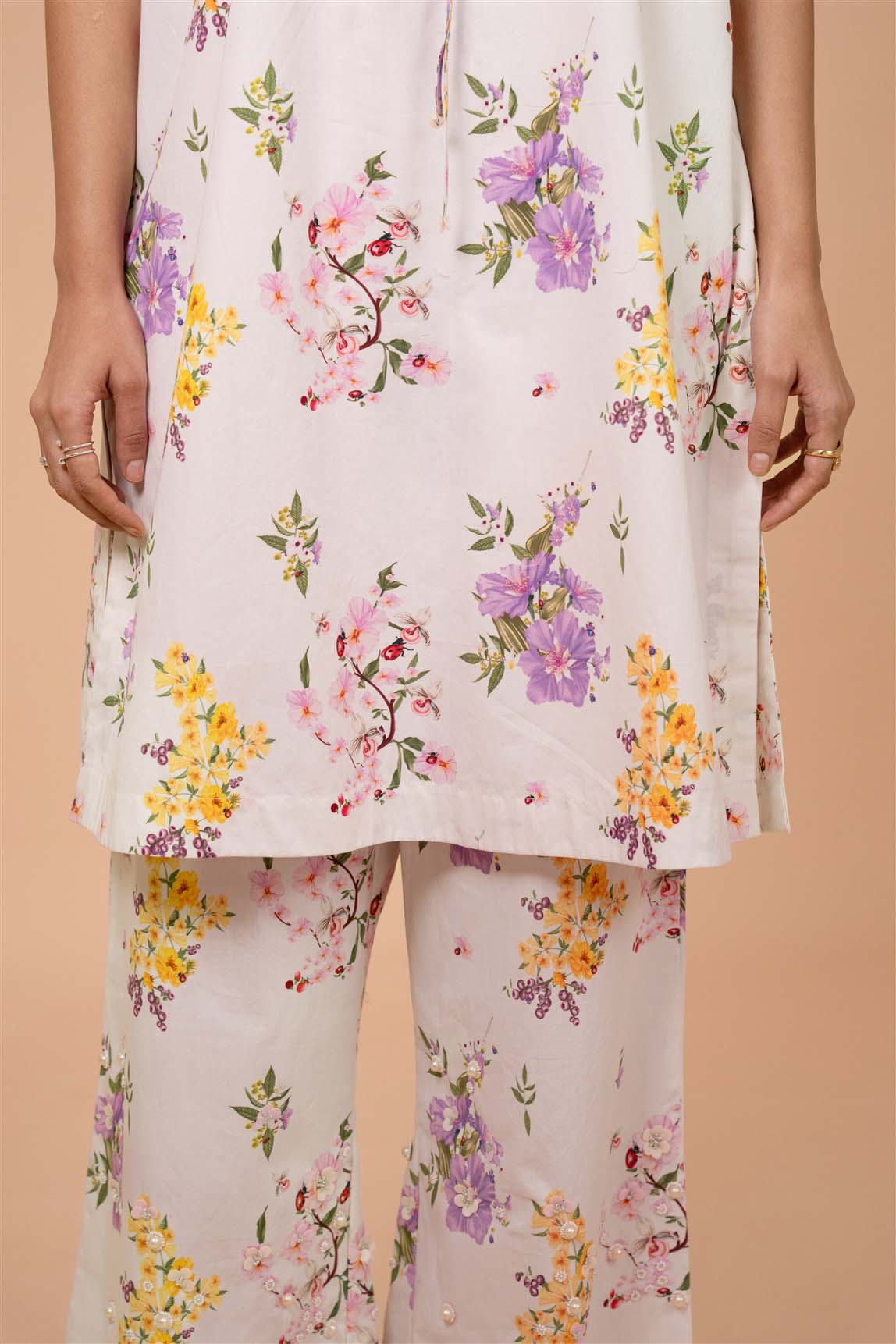 Ivory Floral Straight Kurta Set