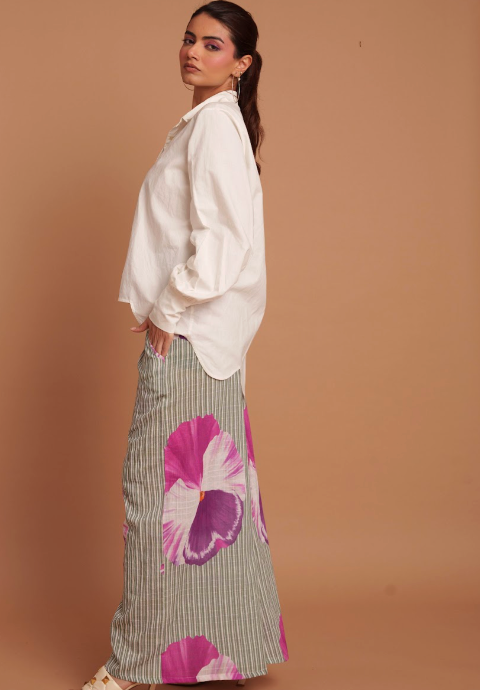 Pancy Smocked Elastic Pant & Scalloped White Shirt